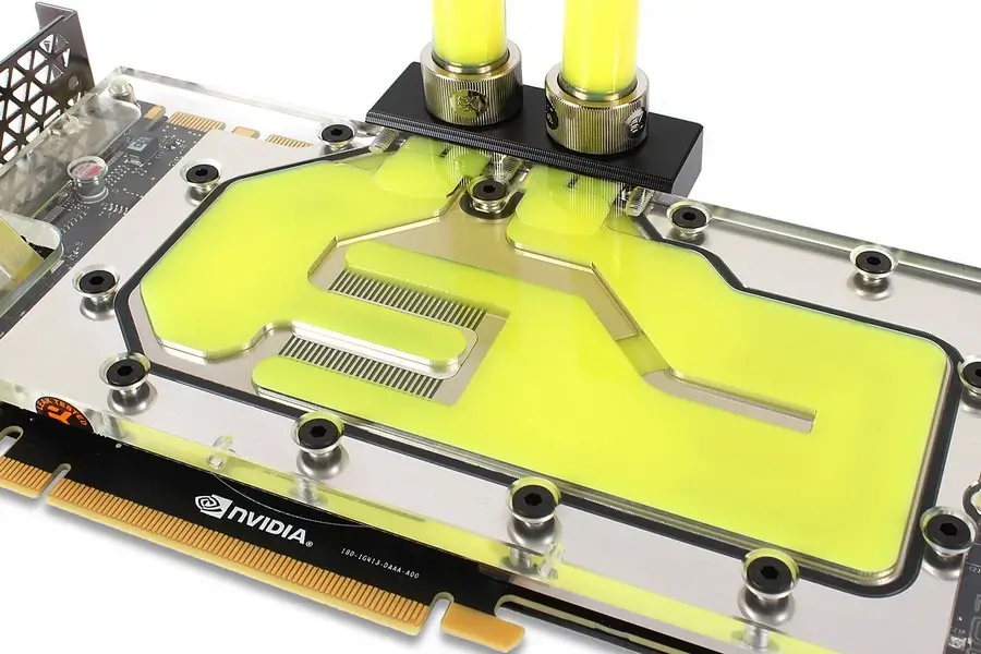 ek-cryofuel_lemon_yellow_05